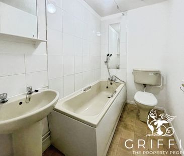 Falcon Avenue, Grays, RM17 - Photo 5