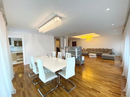 Aviatorilor | Family-sized 4 bedroom & roof-top pool - Fotografie 2