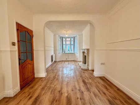 69 Willowbank Gardens, Belfast, BT15 5AJ - Photo 3