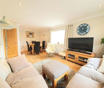 3 bedroom maisonette to rent - Photo 1