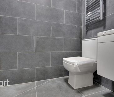 1 bedroom in a flat share to rent - Photo 1