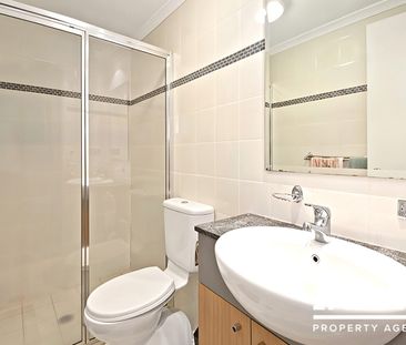 TWO BEDROOM APARTMENT IN CROWN CITIVIEW BUILDING - Photo 5