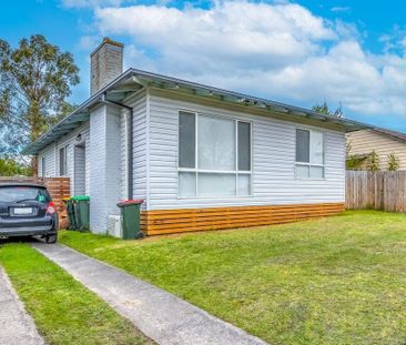 Comfortable 3-Bedroom Home in Central Moe! - Photo 3