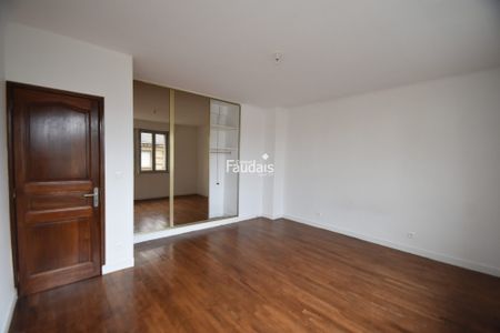 Location Appartement 3 pièces 75m² ST LO 50000 - Photo 3