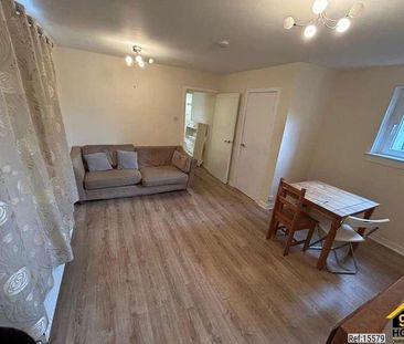 South Gyle Wynd, Edinburgh, Midlothian, EH12 - Photo 4