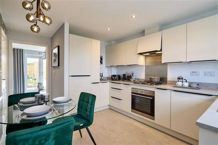 3 bedroom end of terrace house to rent - Photo 4