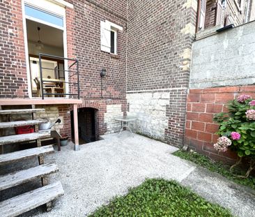 MAISON DE VILLE - F3 - CENTRE VILLE - Photo 3