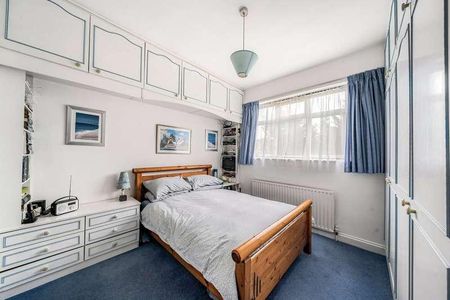 Whitchurch Lane, Edgware, HA8 - Photo 3