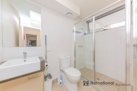 Two Furnished 1 Bedroom Student Accommodations For Lease - Photo 5