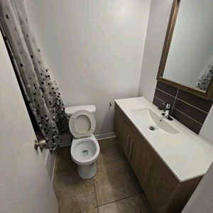 3 1/2 for rent in Lachine - Photo 3