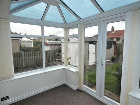 1 bedroom bungalow to rent - Photo 2