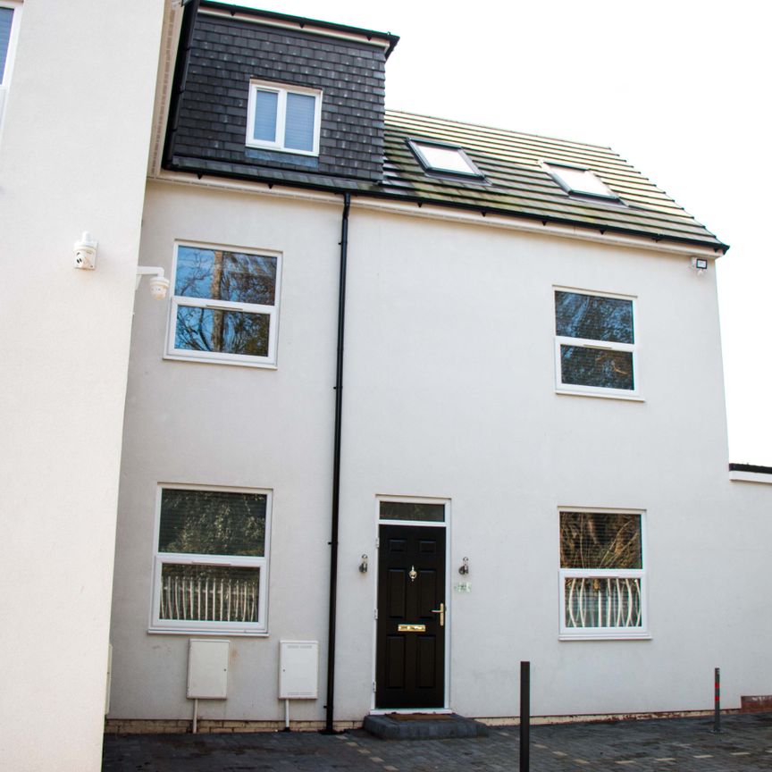 Broomfield Road - Photo 1