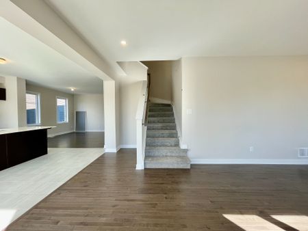 For Lease - 862 Henslows Circle, Orleans - Cumberland and Area, Ontario - Photo 5