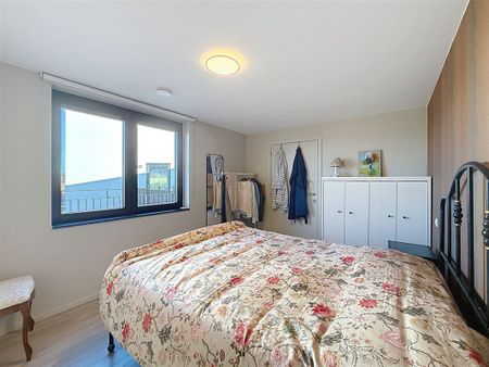 instapklaar app met terras, 2 slpks, kelder en autostpl - Tiensesteenweg 198, 3380 GLABBEEK - Photo 4