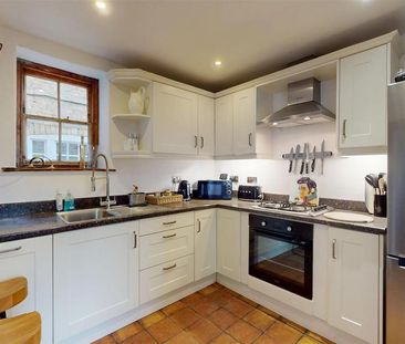 2 bedroom terraced house to rent - Photo 6