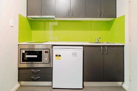 STANDARD STUDIO APARTMENT - Photo 3