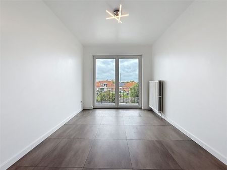 mooi app 2de v, 2 slpks met terrasje en kelder - Diestsesteenweg 100, 3300 TIENEN - Photo 2