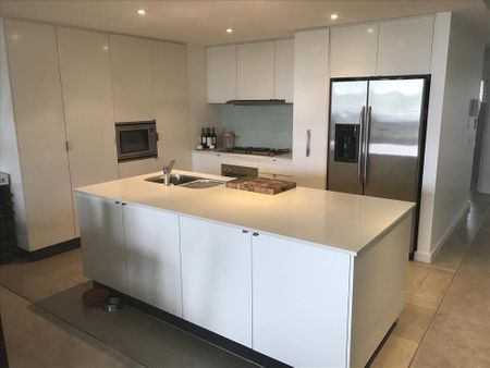 Wentworth Point - Photo 4