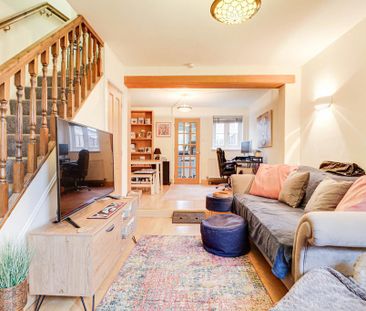 2 bedroom semi-detached house to rent - Photo 2