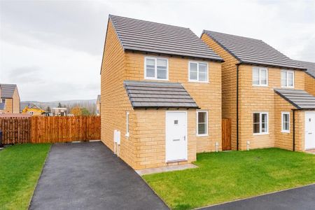 3 bedroom detached house to rent - Photo 3