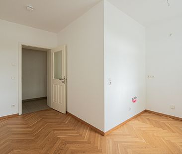Singlewohnung in zentraler Lage, mit Terrasse, Parkett, Fußbodenheizung und Dusche. - Photo 6