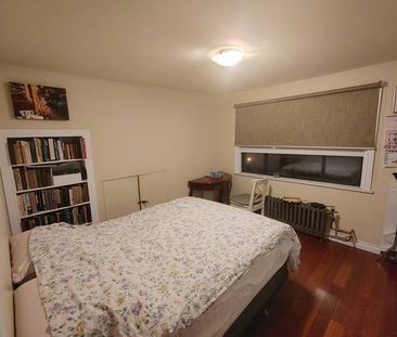 Fabulous Furnished 2 Bdrm for Feb, March, 1/2 April - Photo 2