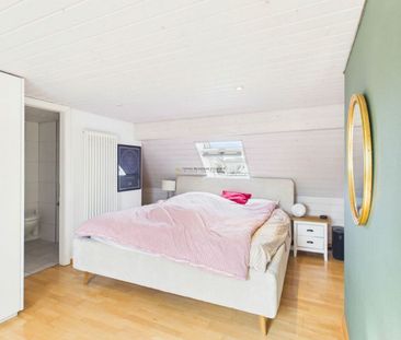 Über den Dächern vom Zürcher Niederdörfli - Foto 5