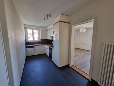 Grand appartement de 4 pièces situé au centre du village - Photo 2