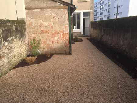 Location Appartement 2 pièces 37m² TOURS 37000 - Photo 2