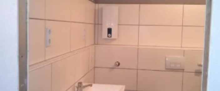 Moderne, geräumige Studio-Wohnung mit Einbauküche - Photo 1