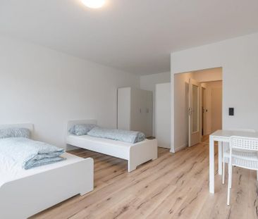 * TOP * 1-Zimmer-Appartement, voll möbliert und frischsaniert - in ... - Photo 2