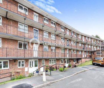 2 bedroom flat to rent - Photo 6