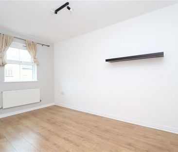 4 bedroom terraced house to rent - Photo 6