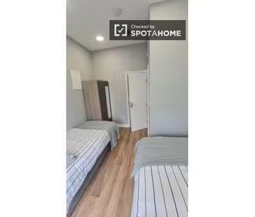 Bed for rent in a single room in Drumcondra, Dublin - Photo 6