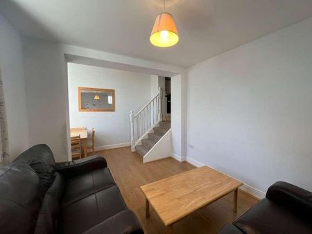 Brownlow Road, Bounds Green, N11 - Photo 3