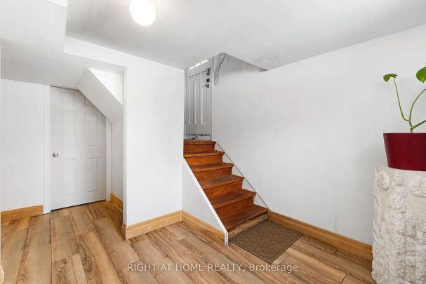 Detached Home For Lease | E8332698 - Photo 1