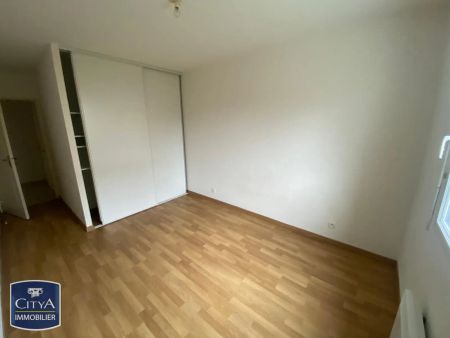 Appartement à louer 3 pièces 69.76m² - Photo 2