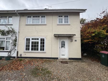 Punch Copse Road, Crawley - Photo 5