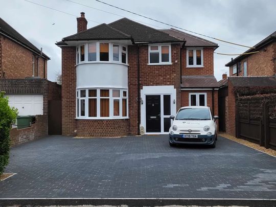36 Westminster Way - Photo 1