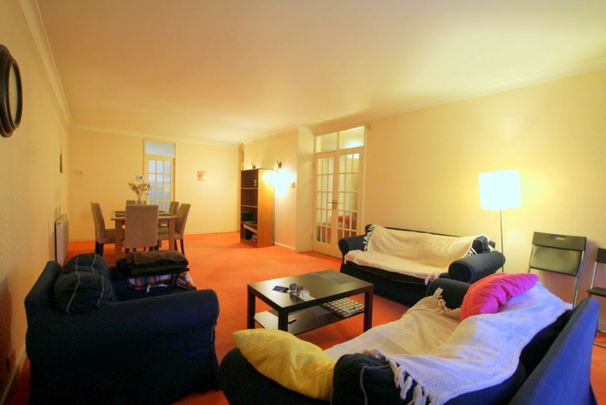 3 Bedroom Apartment, St. John’s Avenue, London - Photo 1