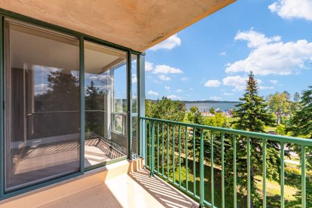 For Lease - 75 Ellen Street Unit# 410, Barrie, Ontario - Photo 5