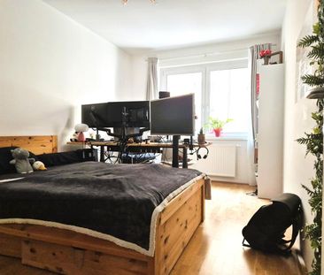 Palais Bismarck! Sonnige 4-Zimmer-Wohnung mit Balkon, 80 m² WNFL, K... - Foto 1
