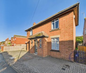 3 bedroom detached house to rent - Photo 5