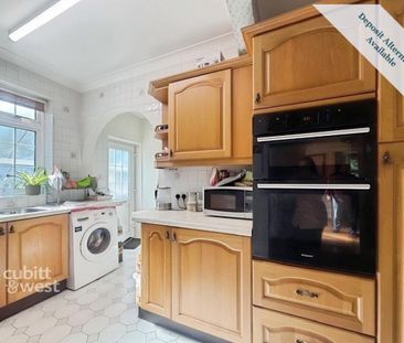 5 bedroom detached house to rent - Photo 1
