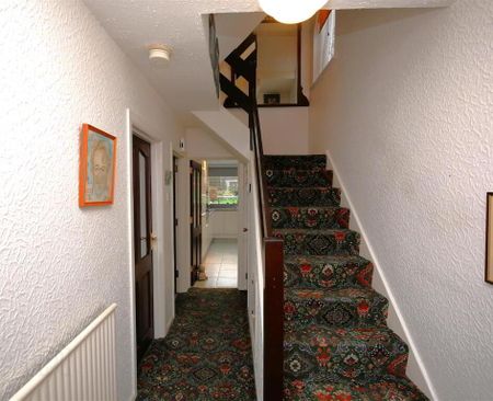 12 Beechill Park South, Belfast, BT8 6PB - Photo 2