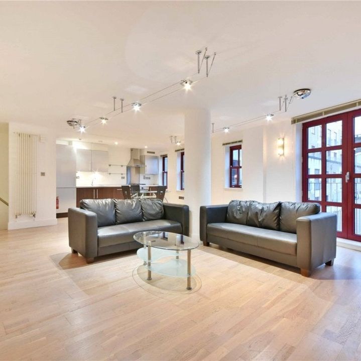 Quaker Street - Photo 1