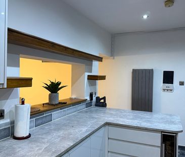 Room in a Shared House, Wetherby Road, LS17 - Photo 3