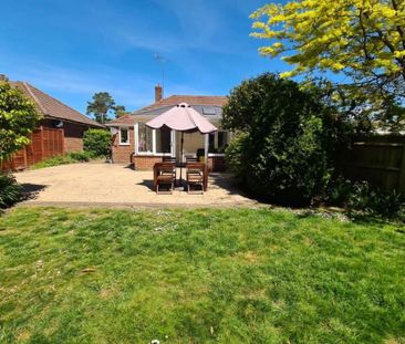 2 bedroom semi-detached bungalow to rent - Photo 4