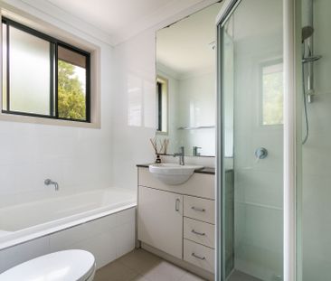 Stunning 2 Bedroom Villa - Photo 5