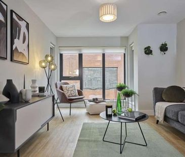 Newbury, Berkshire, RG14 - Photo 3